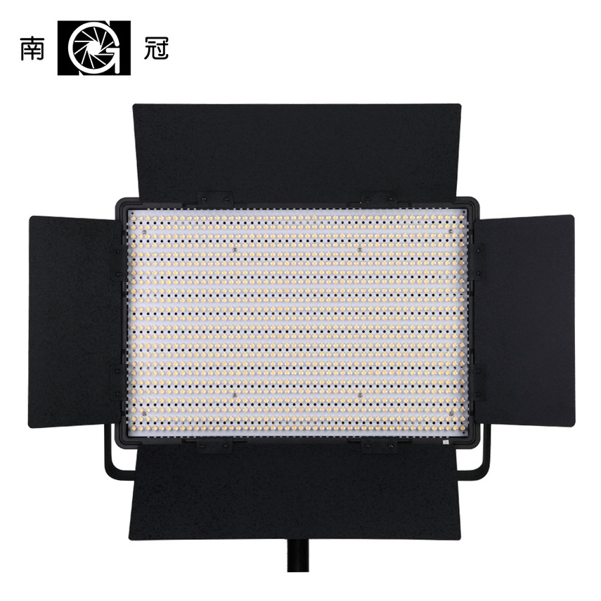 Nanguang CN-1200SA LED 5600K 1 - Video Led Light Panel incelemesi ve fiyatı